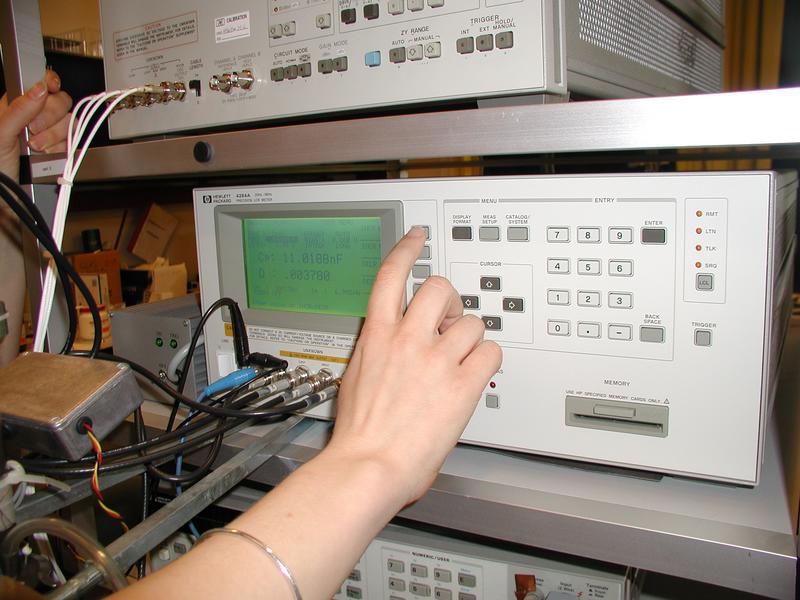HP-LCR meter